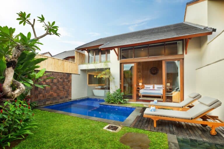 A Sophisticated Room for A Memorable Stay in Canggu