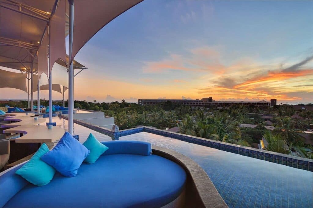 De Vins Sky Hotel Seminyak