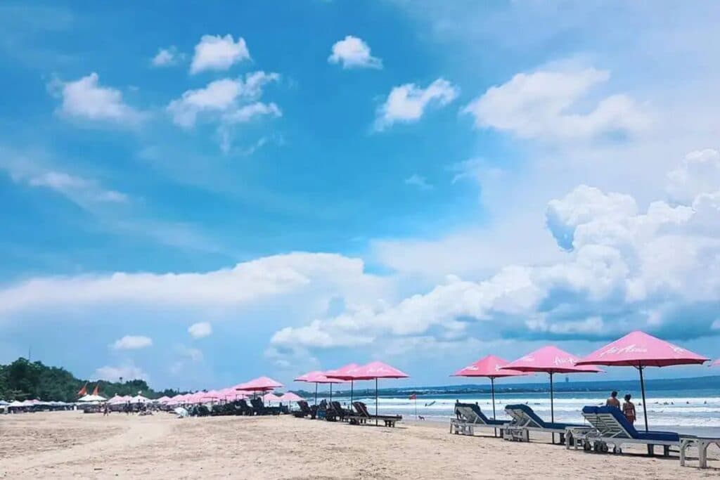 Pantai Doublesix 