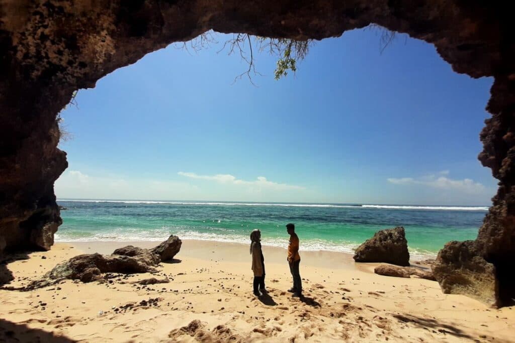 Pantai Gunung Payung 