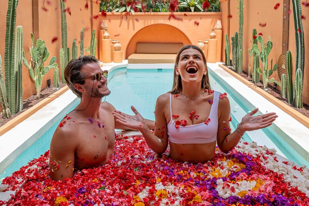 Flower Decor on the Bathtub