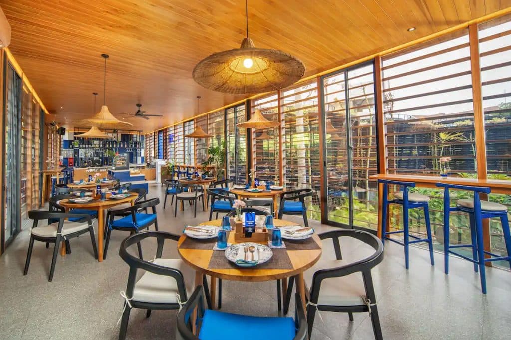 cafe di bali yang wajib dikunjungi