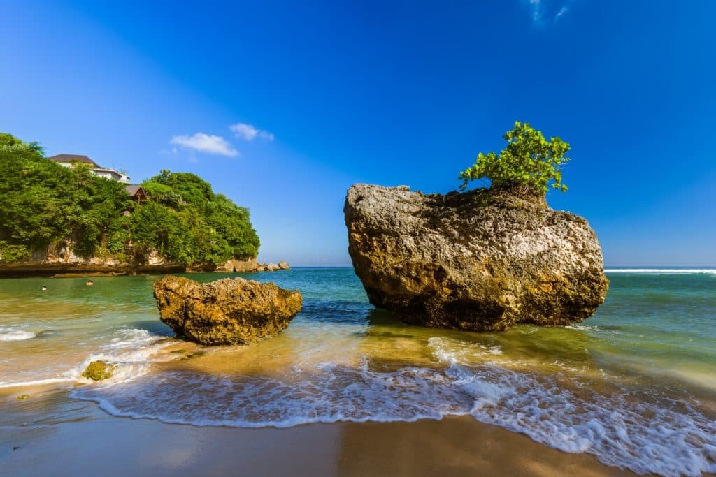 Pantai Padang-Padang