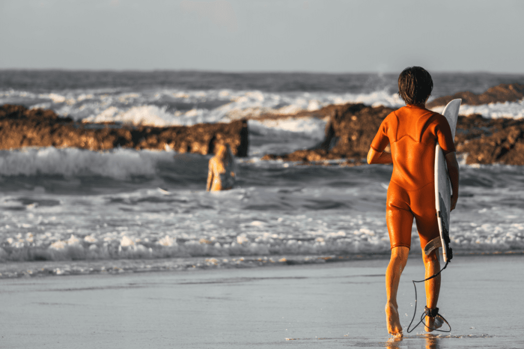 uluwatu surfing