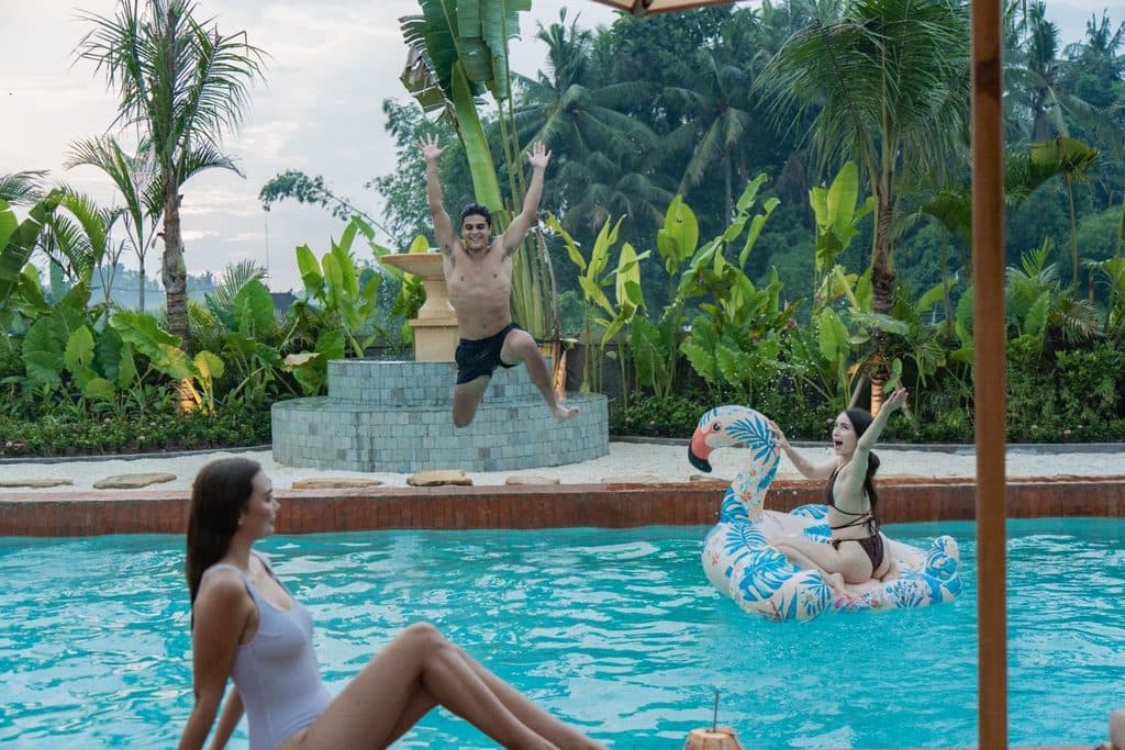 villa for Large Family Reunion in bali