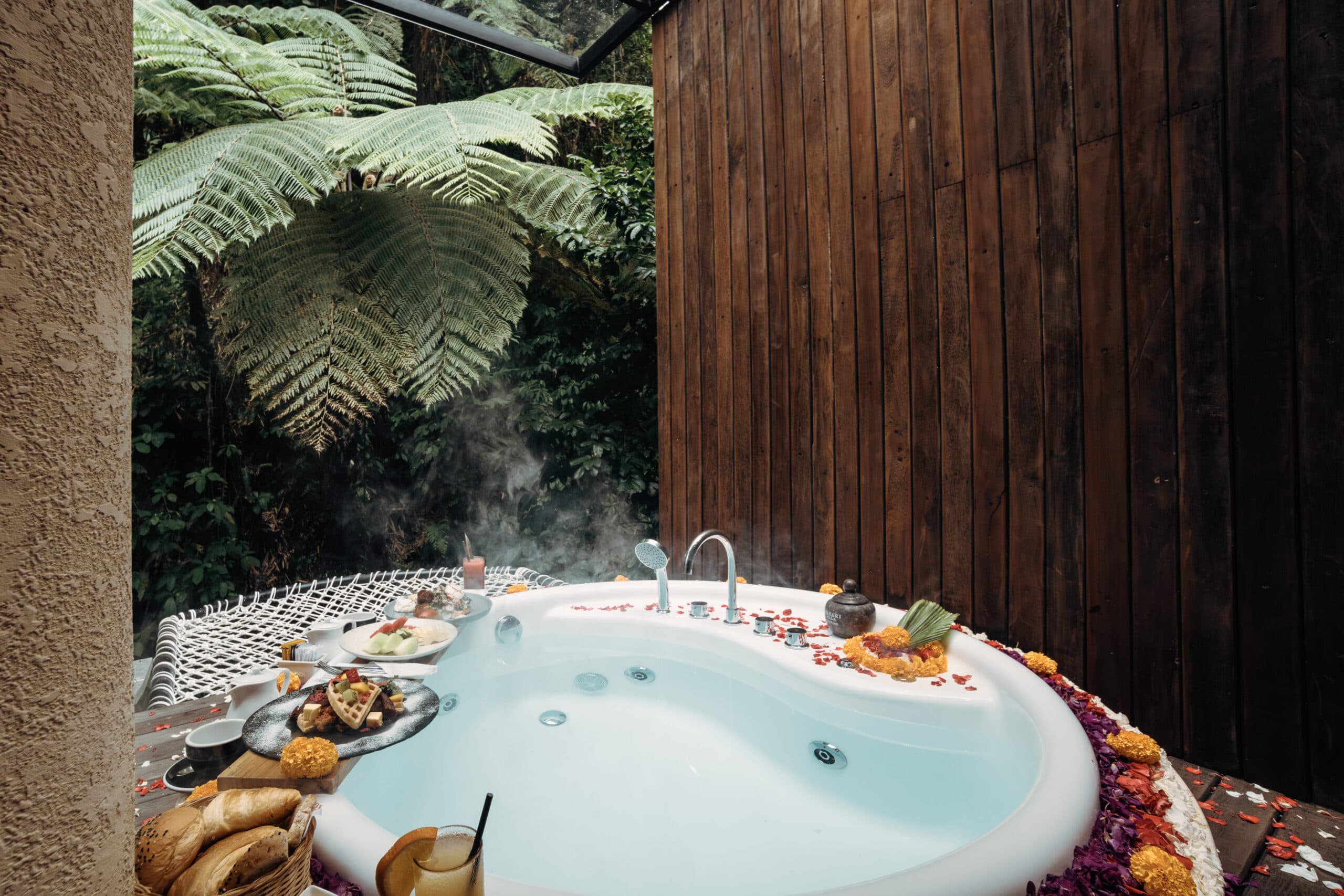 Hot Tub Breakfast and More: Unforgettable Moments at Aksari Resort Ubud