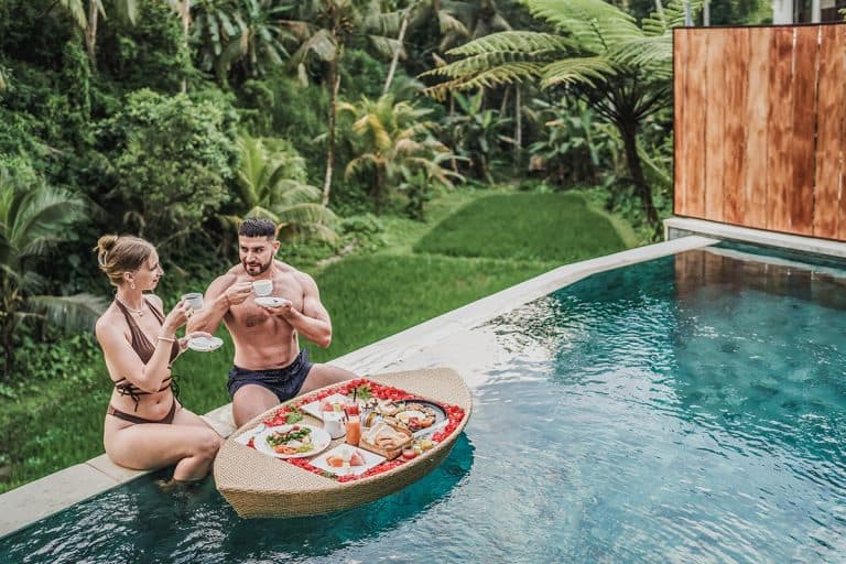 ubud hotels with infinity pool