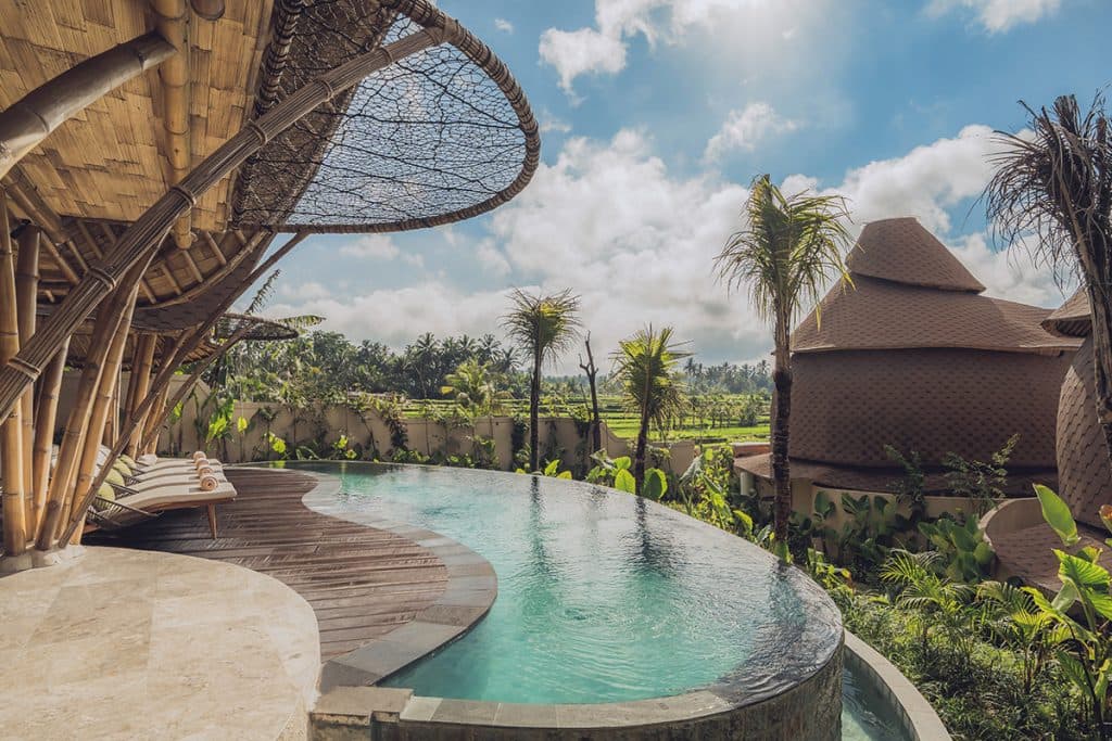 private infinity pool at Equipoise resort
