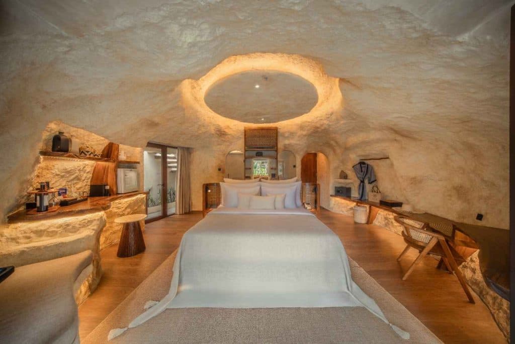One Bedroom Pool Villa with Lagoon Access