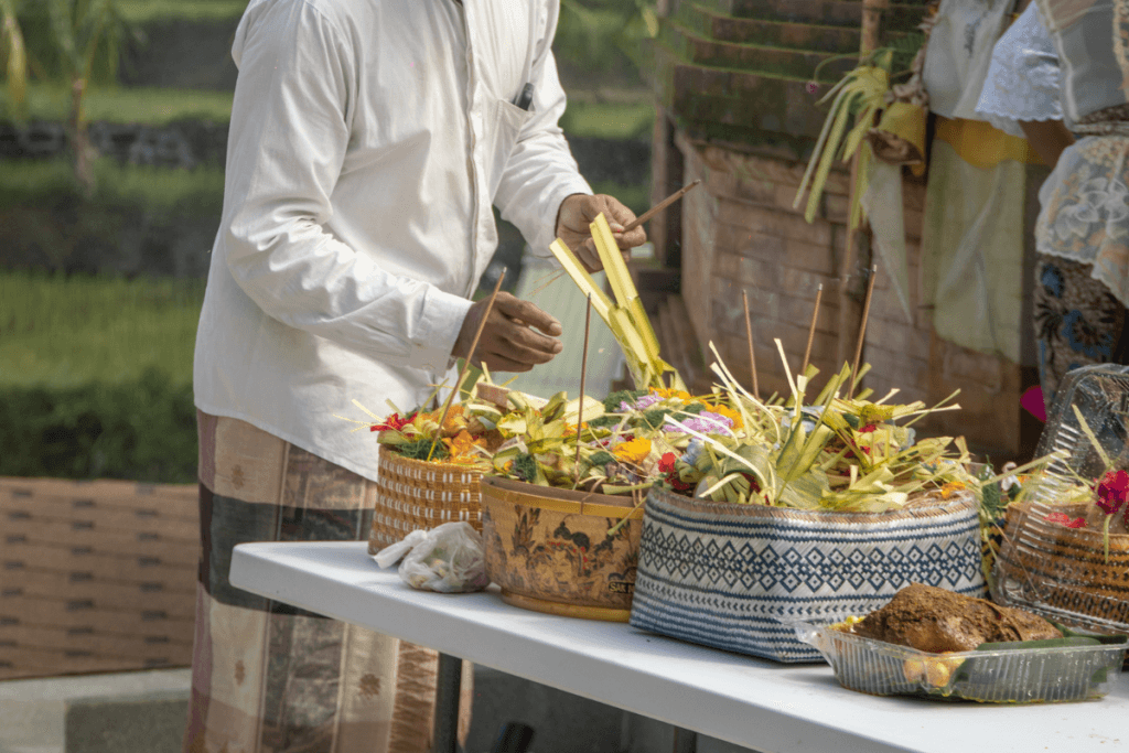 balinese offerings