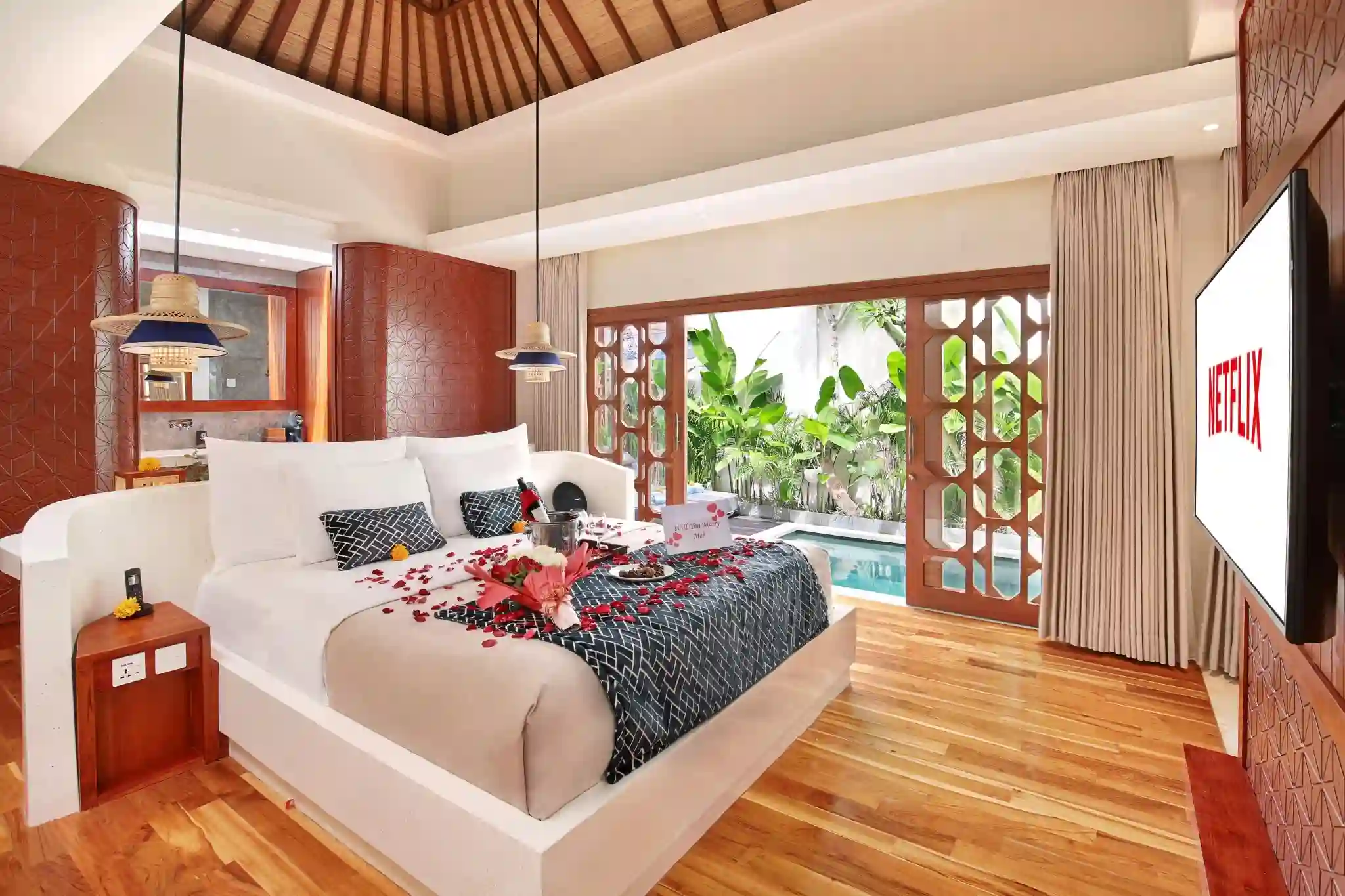 Full Romantic on the Bed