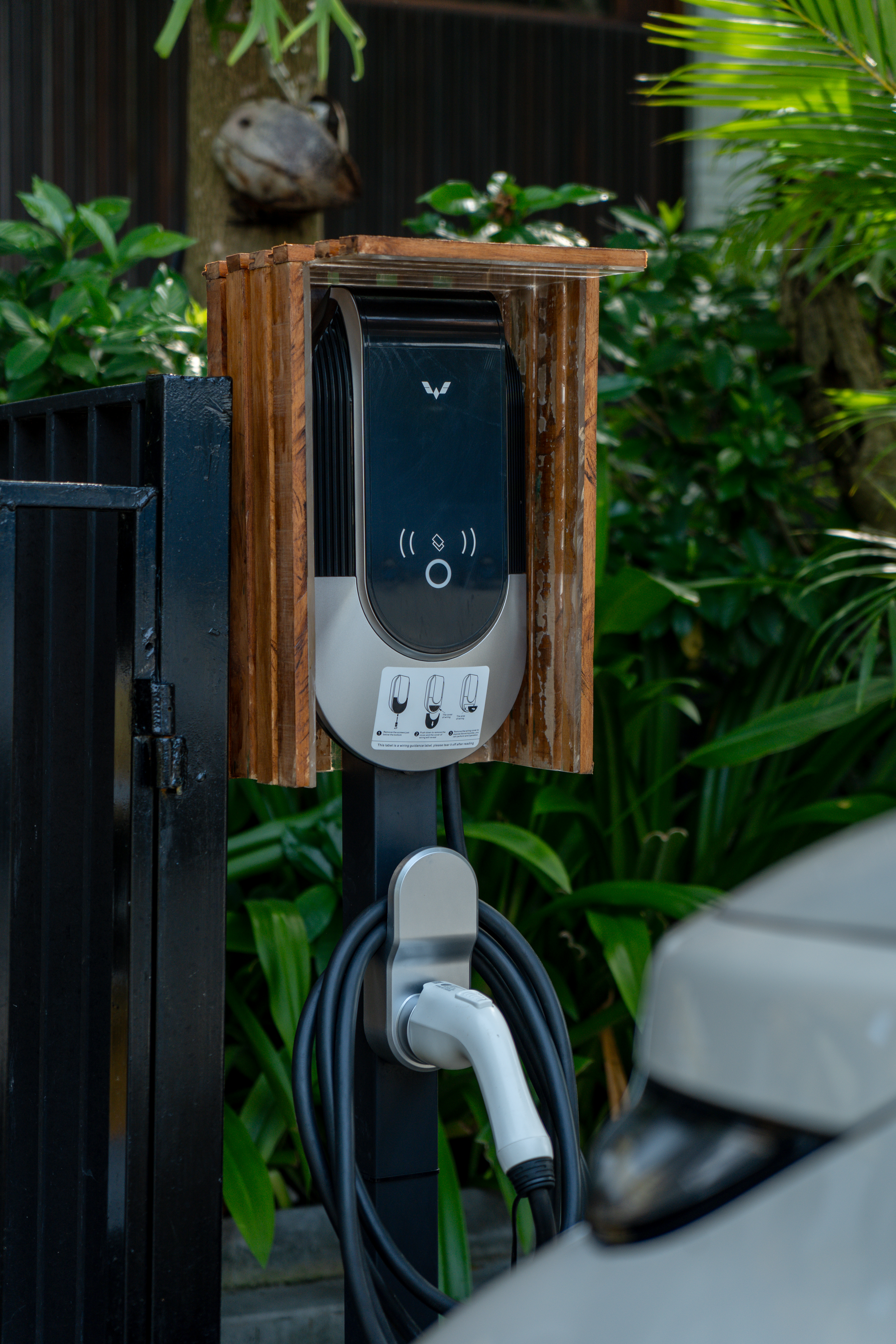 Travel With Ease Using EV Chargers